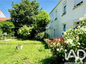 Traditional house in La Rochelle (17000)