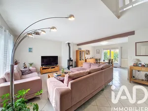 House in Villemandeur (45700)