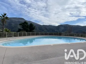 Studio à Carros (06510)