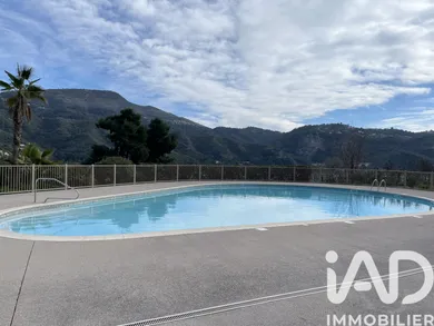 Studio à Carros (06510)