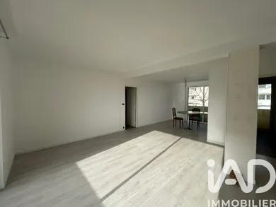 Apartment in Saint-Quentin (02100)