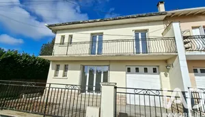 Townhouse in Castelsarrasin (82100)