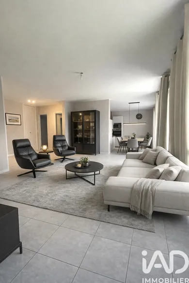 Apartment in Échirolles (38130)