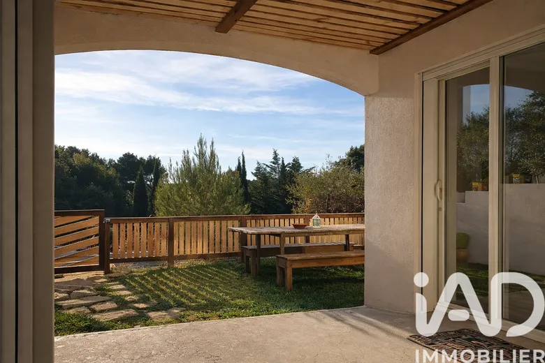 Maison 4 pièces 95 m² · à Aurons · 95 m² · 329 500 €