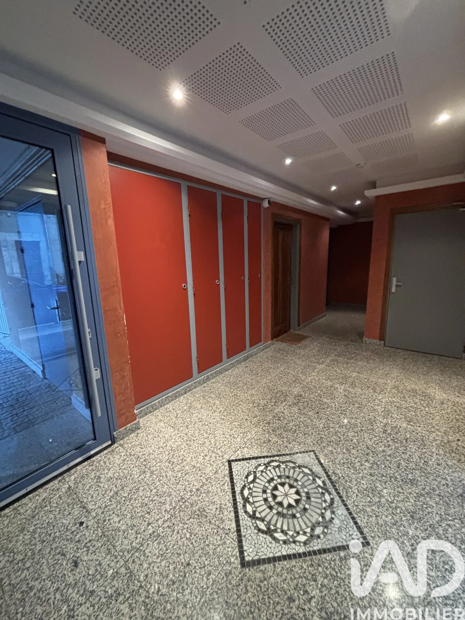 appartement à La Roquebrussanne