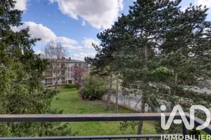 Apartment in Montmorency (95160)