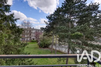 Apartment in Montmorency (95160)