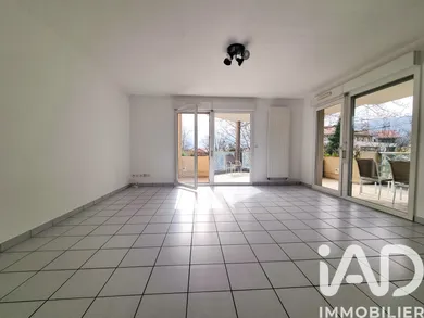 Appartement à Montbonnot-Saint-Martin (38330)