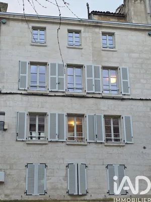 Building in Niort (79000)