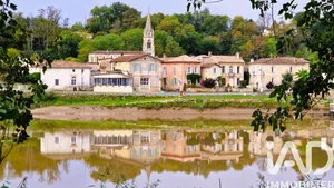 House in Branne (33420)