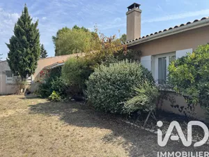 House in Berson (33390)