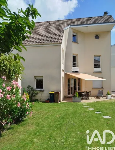 Maison à Colombes (92700)