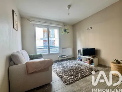 Apartment in Joué-lès-Tours (37300)