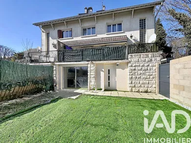 Apartment in Claye-Souilly (77410)