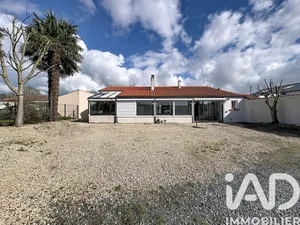 Maison à Charron (17230)