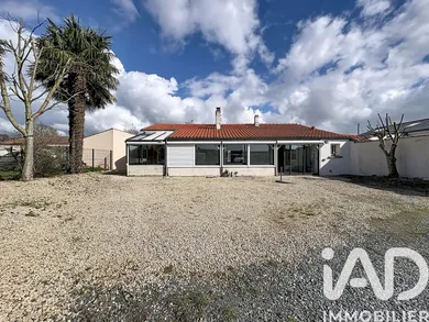 House in Charron (17230)