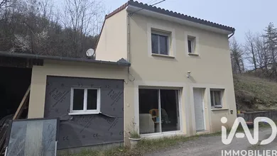 Maison traditionnelle à Lunan (46100)