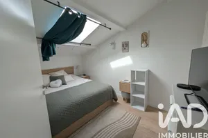 Appartement à Saint-Seurin-sur-l'Isle (33660)