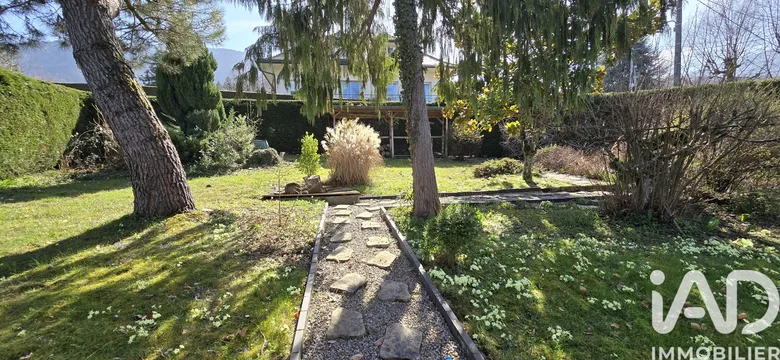 Maison 10 pièces 197 m² · à Saint-Jorioz · 197 m² · 1 300 000 €