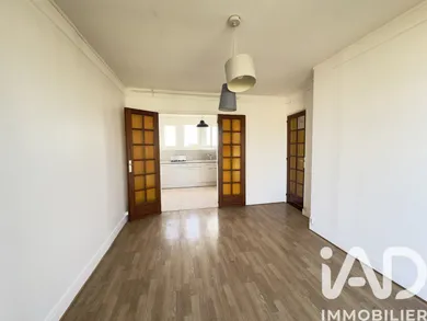 Apartment in La Rochette (77000)