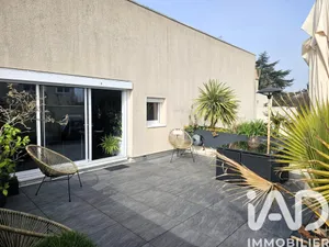 Apartment in Savigny-le-Temple (77176)