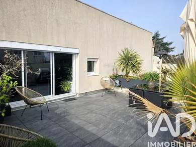 Apartment in Savigny-le-Temple (77176)