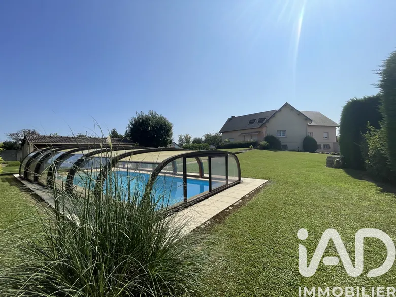 Maison 12 pièces 317 m² · à Éclaron-Braucourt-Sainte-Livière · 317 m² · 461 000 €