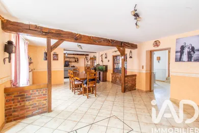 Townhouse in Saint-Jean-de-la-Ruelle (45140)