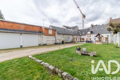 Townhouse in Saint-Jean-de-la-Ruelle (45140)