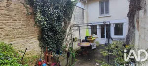 Townhouse in Niort (79000)