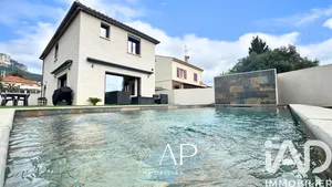 Maison à Toulon (83200)