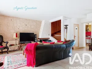 House in Sucy-en-Brie (94370)