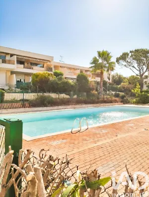 Appartement à Cagnes-sur-Mer (06800)