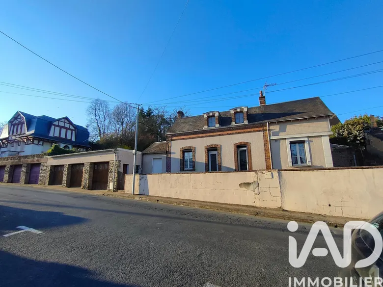 Maison 4 pièces 67 m² · à Saint-Calais · 67 m² · 91 000 €