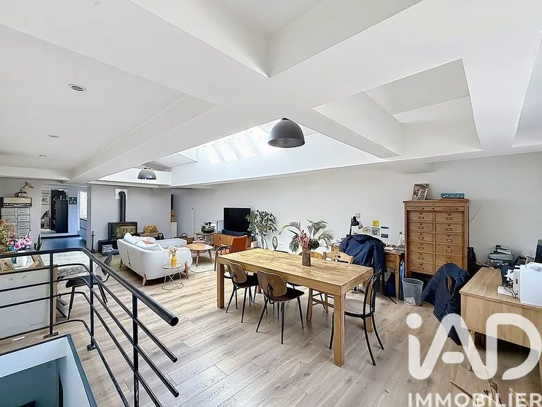 Immeuble 4 pièces 375 m² · à Halluin · 375 m² · 475 000 €