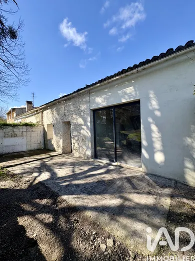 Maison de village à Villegouge (33141)