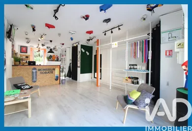 Immeuble à Terrasson-Lavilledieu (24120)
