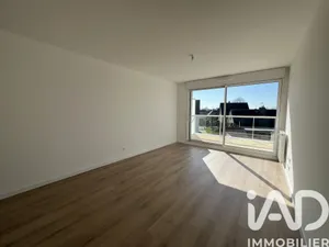 Appartement à La Chapelle-des-Fougeretz (35520)