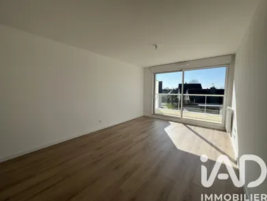 Appartement à La Chapelle-des-Fougeretz (35520)