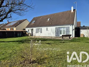 Maison traditionnelle à Oissery (77178)