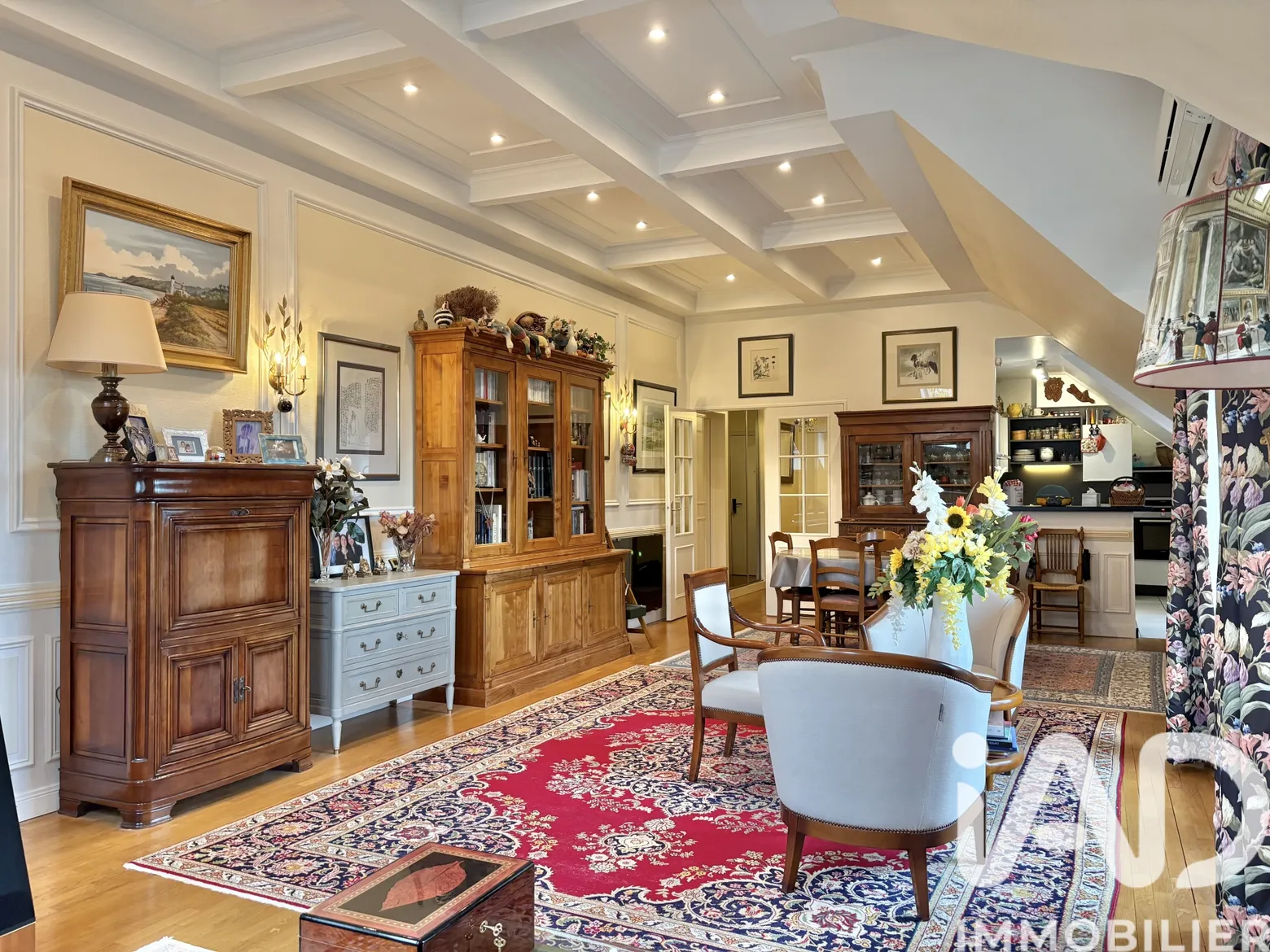 Vente appartement à Versailles (78000) : appartement 5 pièces 127 m² - 1968896 — 2