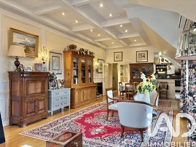 Appartement à Versailles (78000)