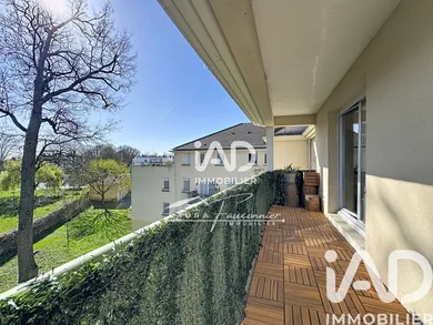 Apartment in Le Mée-sur-Seine (77350)