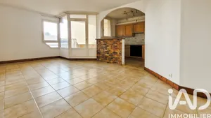 Apartment in Le Mée-sur-Seine (77350)