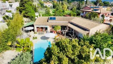 Traditional house in La Crau (83260)