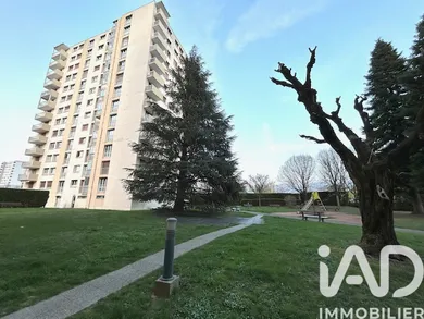 Appartement à Seyssins (38180)