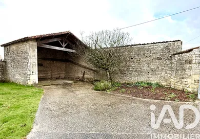 House in Luché-sur-Brioux (79170)
