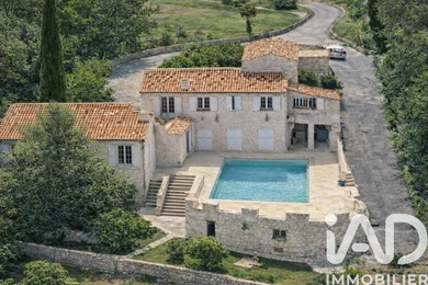 Maison à Saint-Paul-de-Vence (06570)