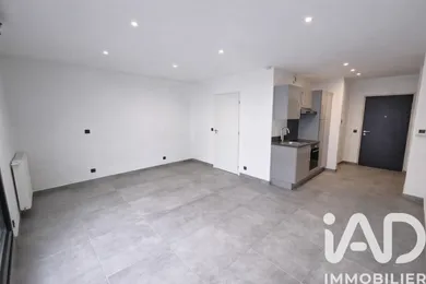 Apartment in Quincy-sous-Sénart (91480)