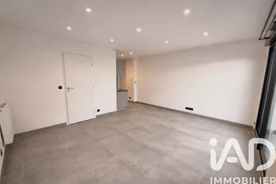Apartment in Quincy-sous-Sénart (91480)